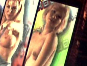 Alice Davis in .com For Murder, photo 11