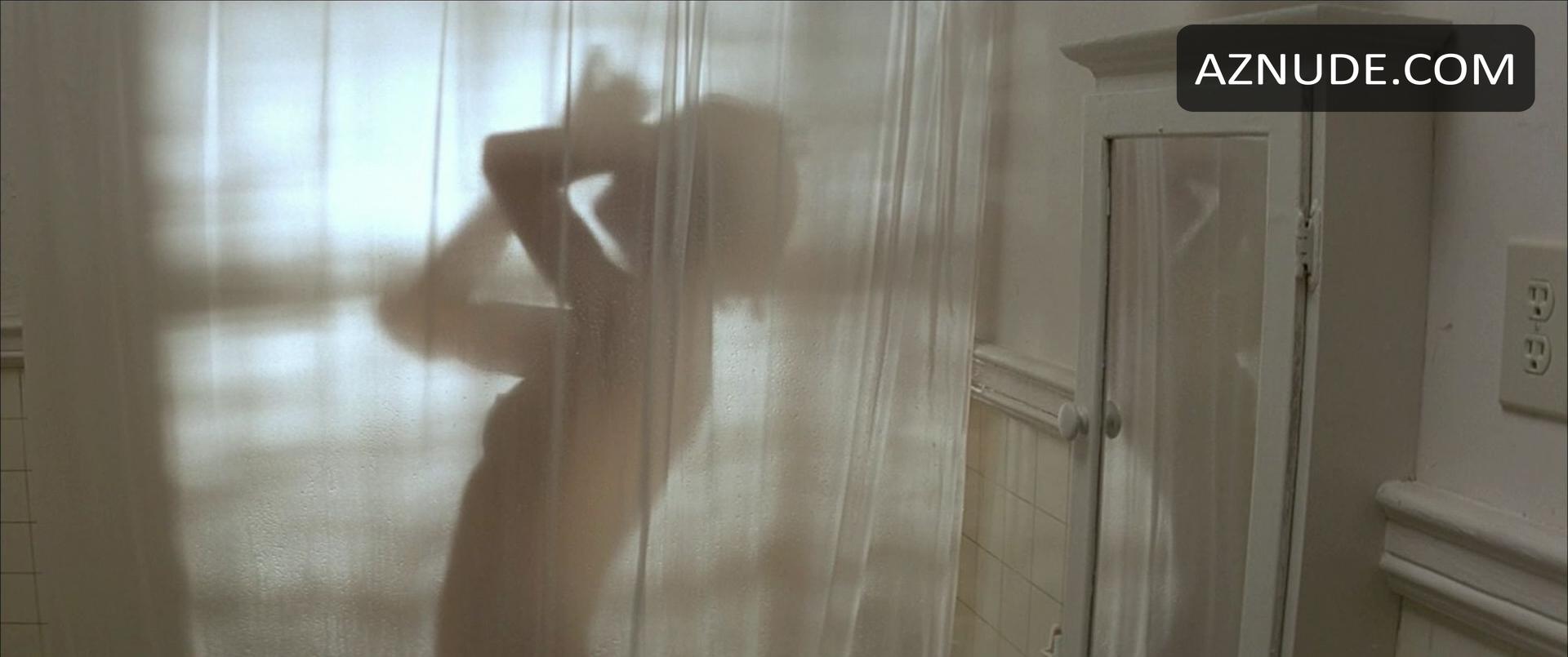 Elizabeth Mcgovern in The Bedroom Window, photo 1