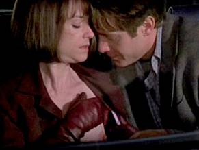 Holly Hunter in Crash (2008-2009), photo 23