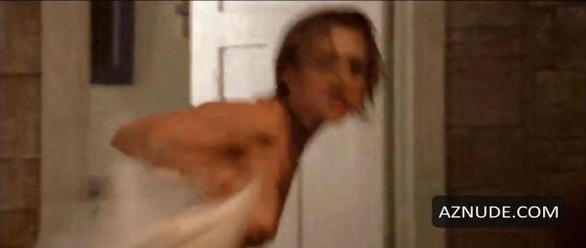 Allison Mack in Marilyn, photo 2