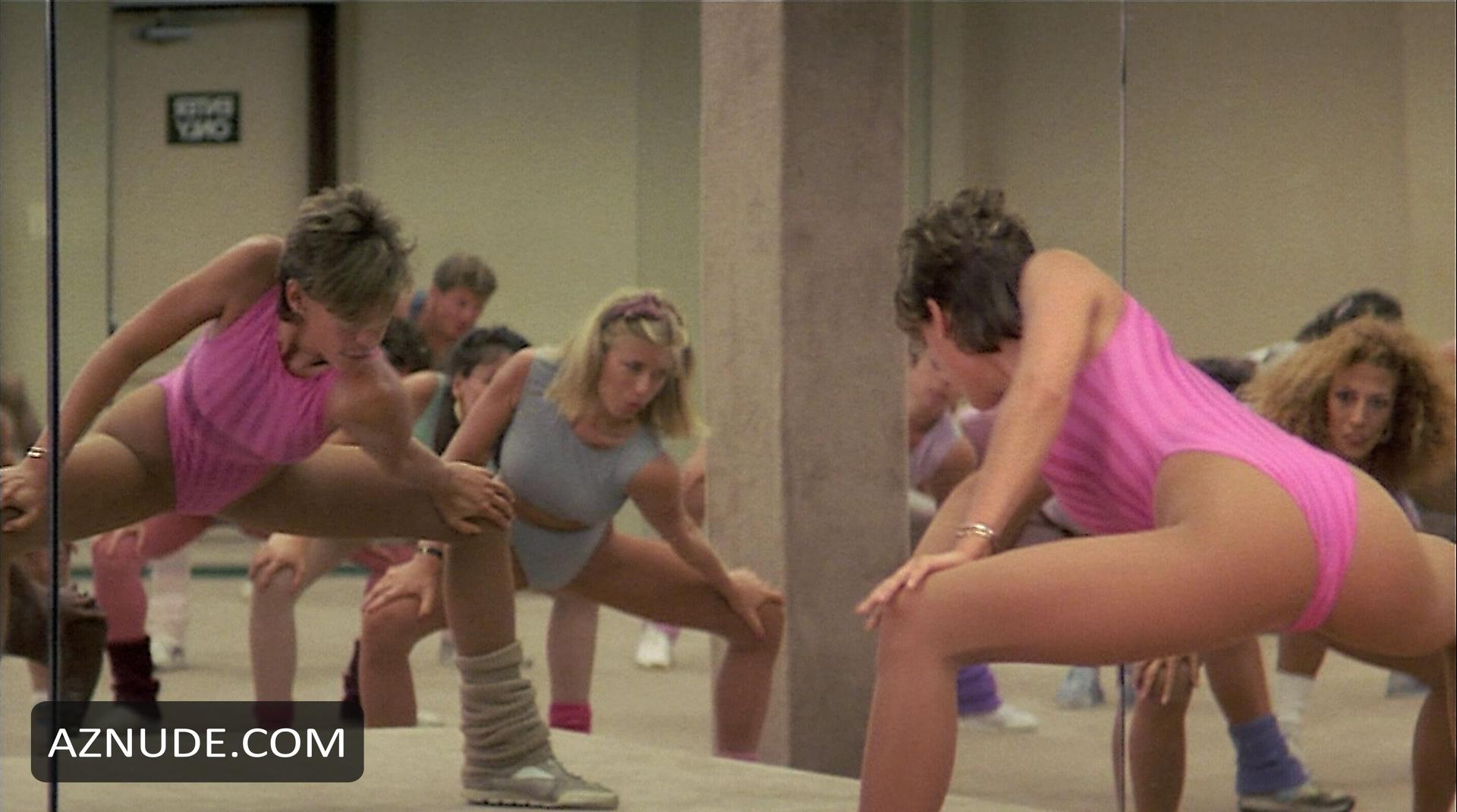 Jamie Lee Curtis in Perfect, photo 5