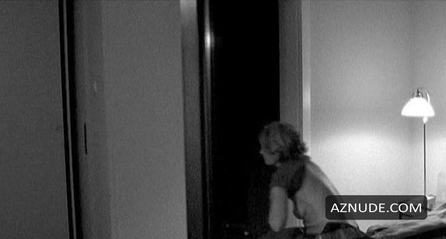 Maren Kroymann in Hounded, photo 2