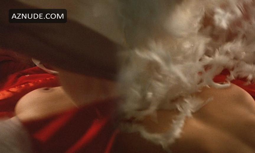 Greta Scacchi in The Coca-cola Kid, photo 4