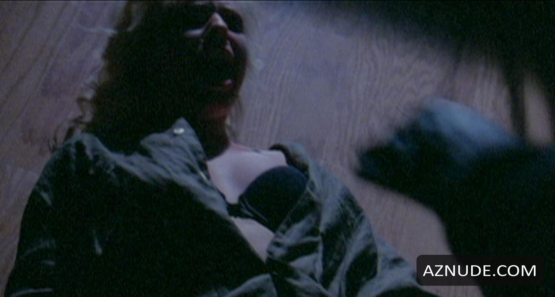 Melissa-Anne Davenport in Holla, photo 9