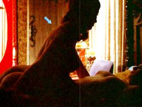Vincene Wallace in The Secret Sex Lives Of Romeo And Juliet, photo 11
