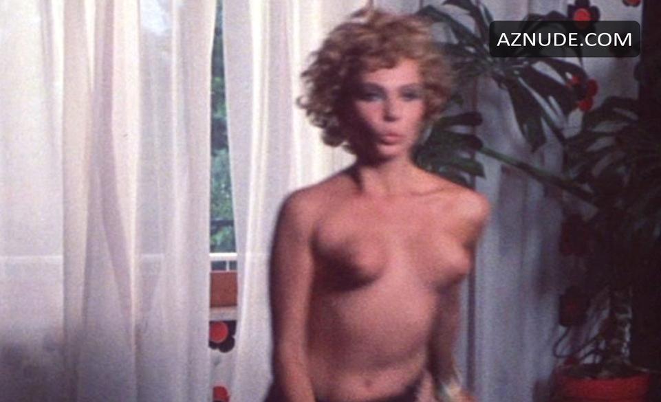 Francesca Romana Coluzzi in La Compagna Di Banco, photo 5