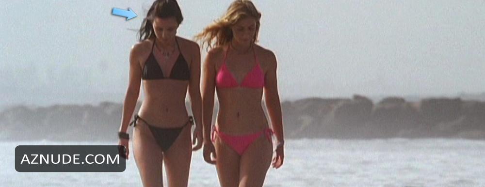 Allison Scagliotti in Endless Bummer, photo 2