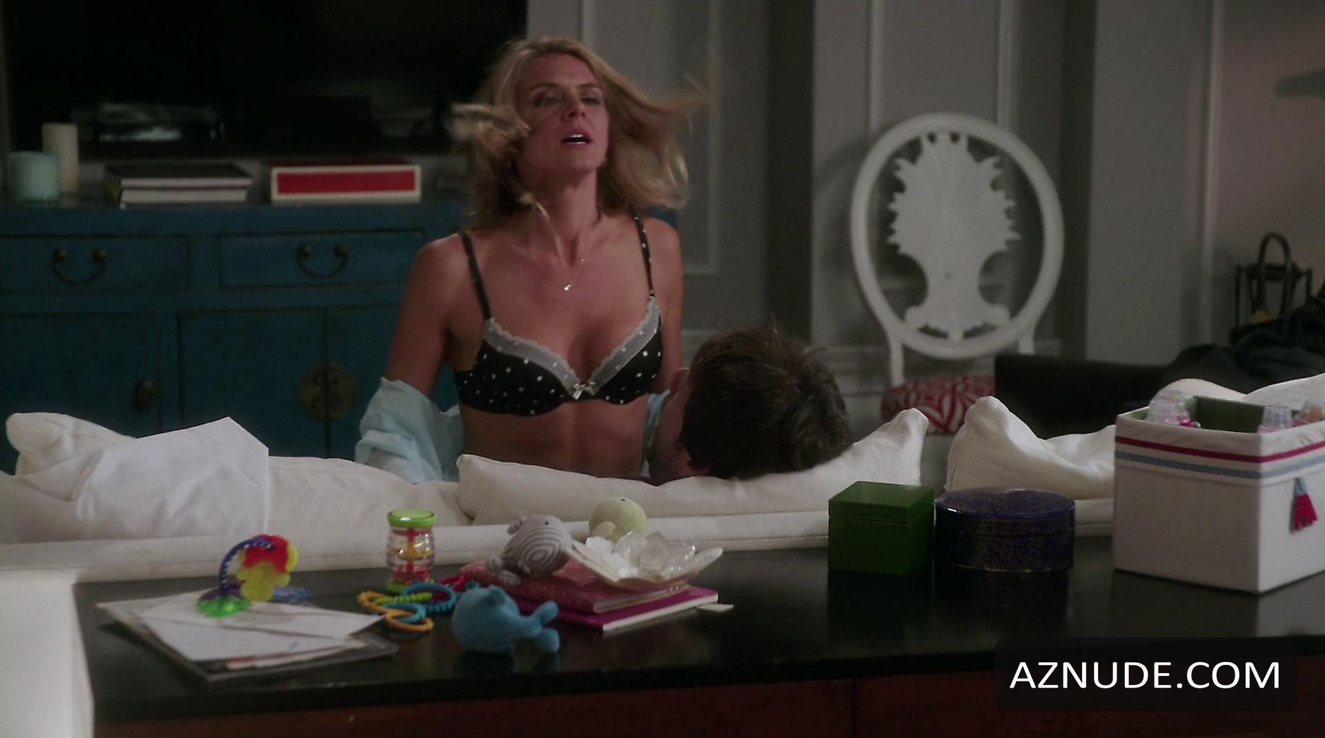 The Mindy Project (2013-) in The Mindy Project (2013-), photo 2