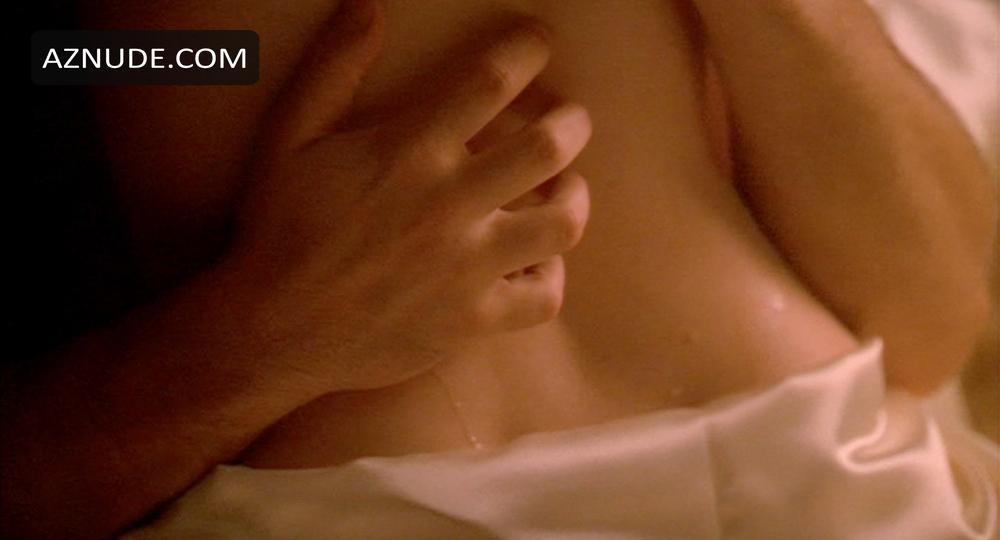 Melinda Clarke in Firefly, photo 3