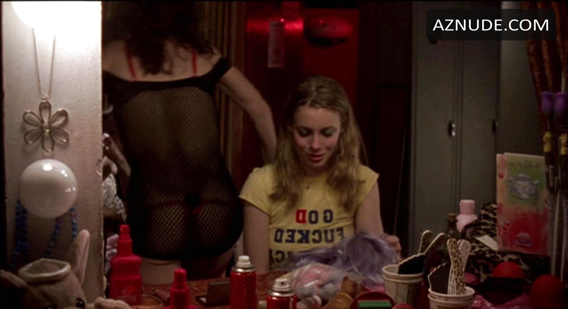 Annie Parisse in Blackbird, photo 2