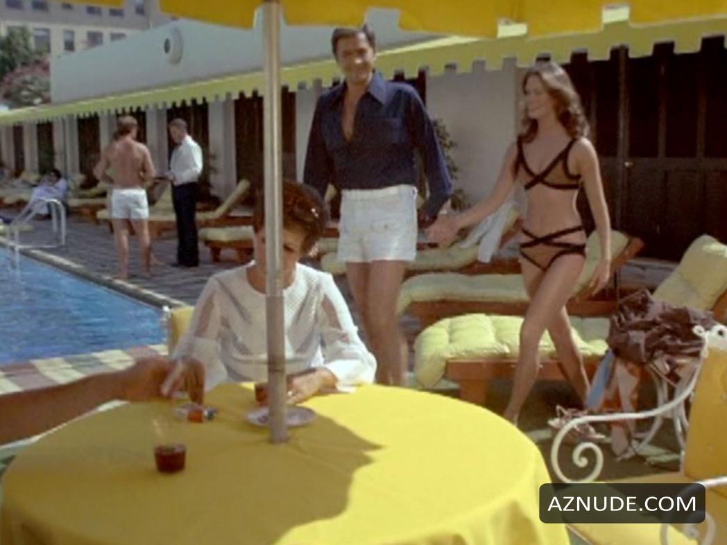 Jaclyn Smith in Charlie's Angels, photo 15