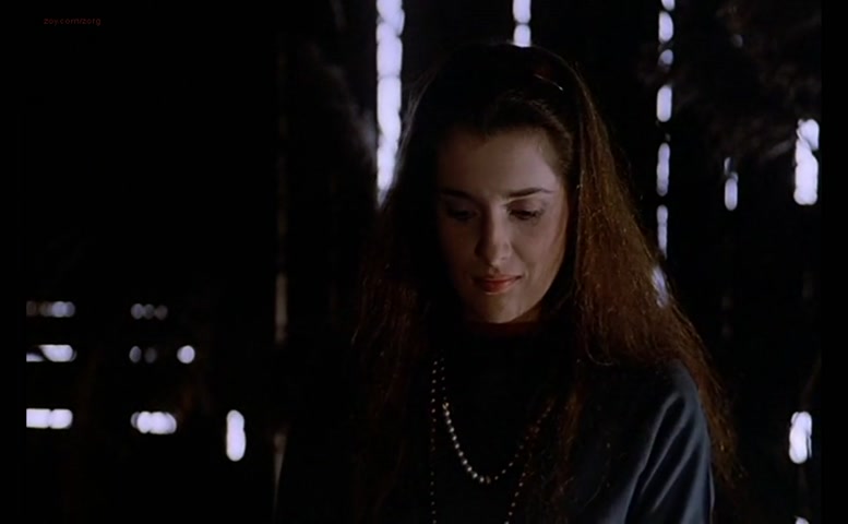 Florence Guerin in La Bonne, photo 33