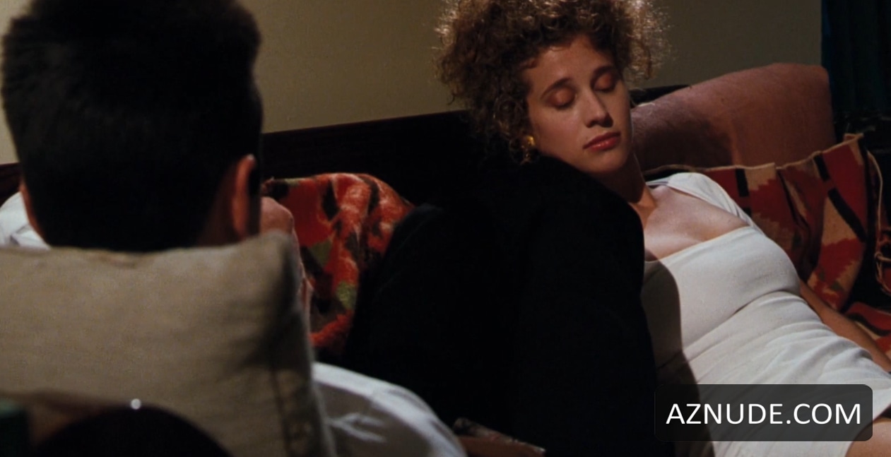 Nancy Travis in Internal Affairs, photo 19