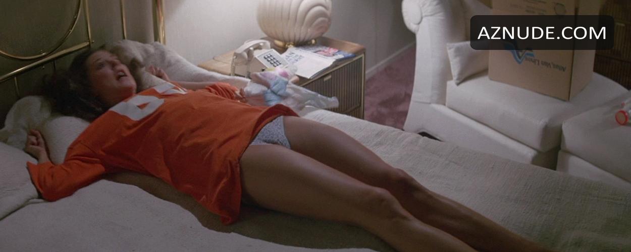 Jo Beth Williams in Poltergeist, photo 3