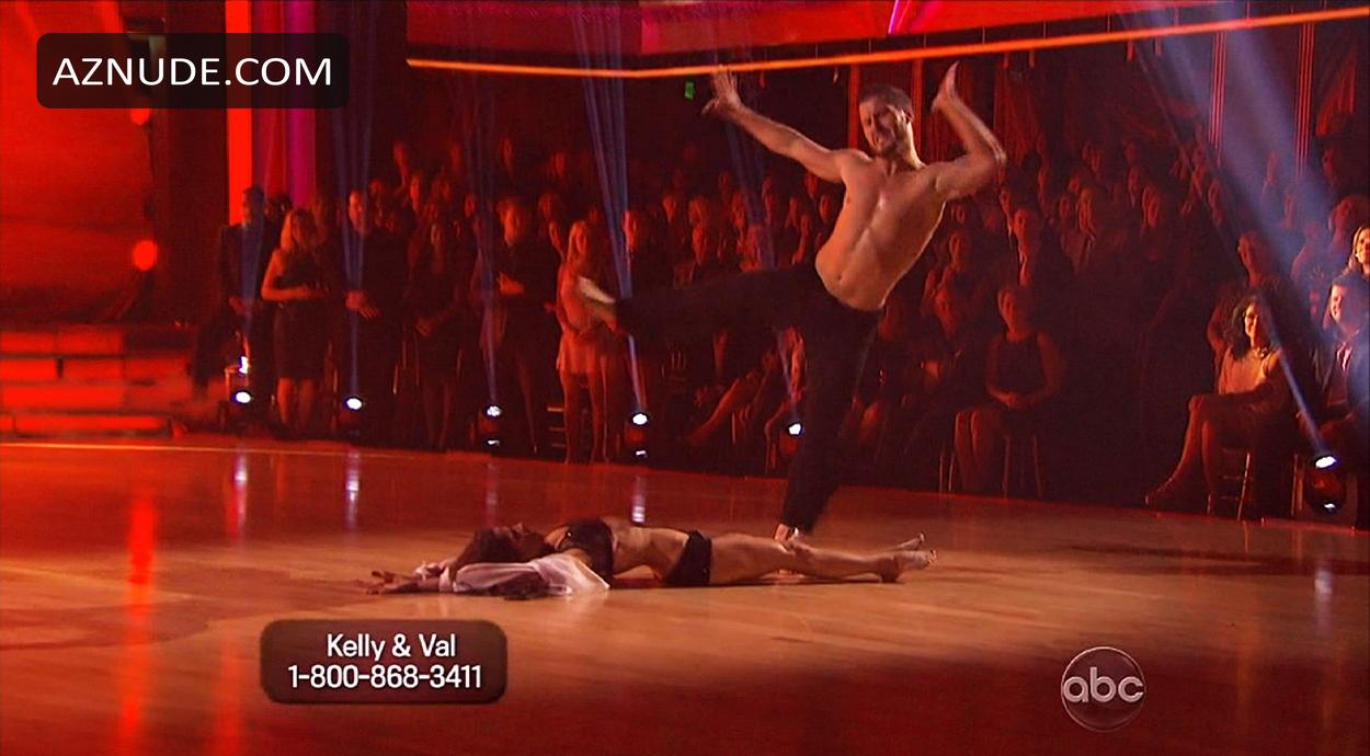 Dancing with the Stars (2006-) in Dancing with the Stars (2006-), photo 2