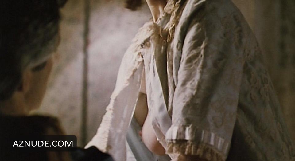 Marcia Cross in Female Perversions, photo 2