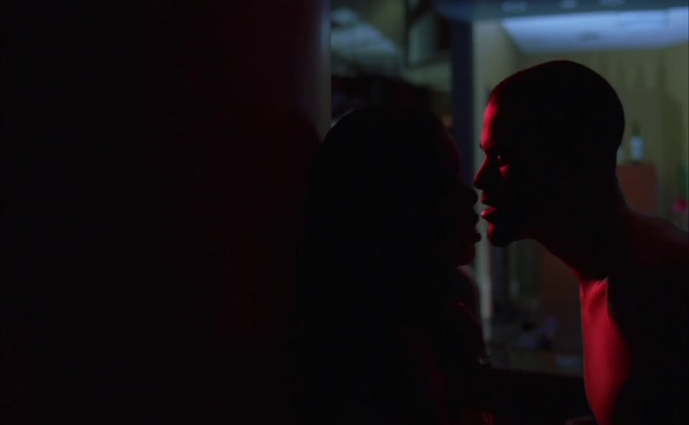 Golden Brooks in Motives, photo 10