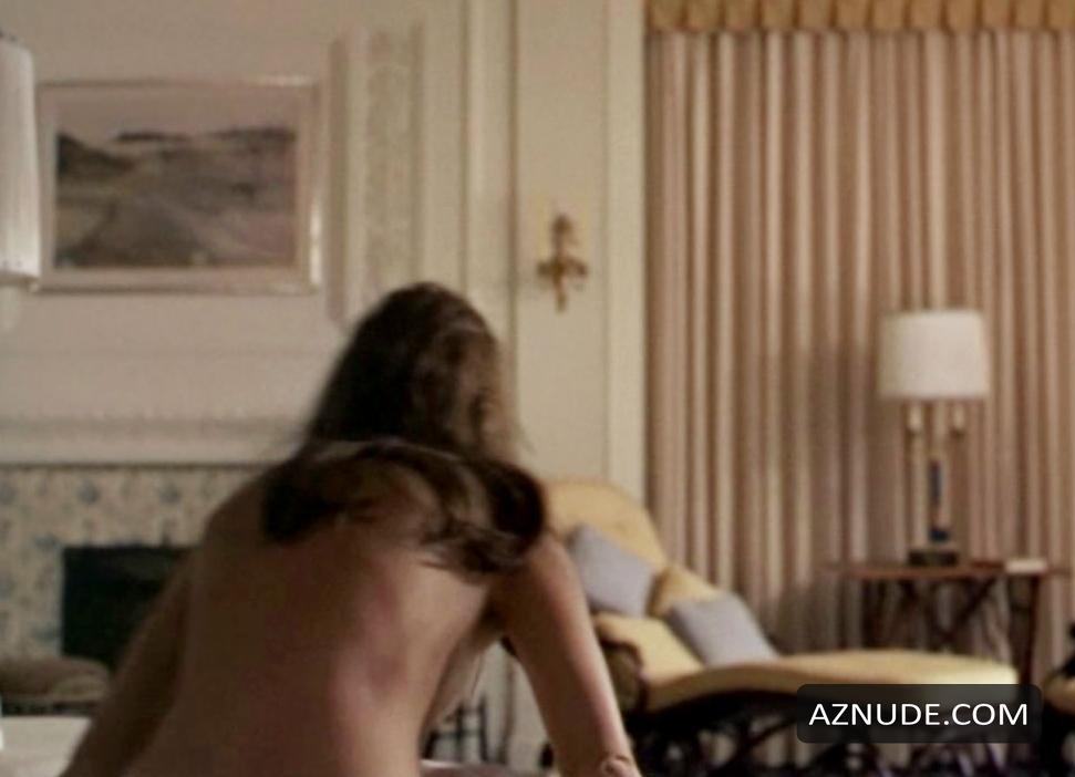 Astrid Heeren in The Thomas Crown Affair, photo 1