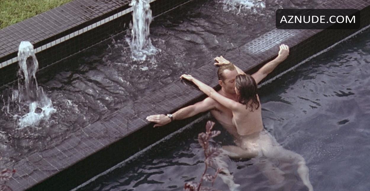 Jane March in Color of Night, photo 10