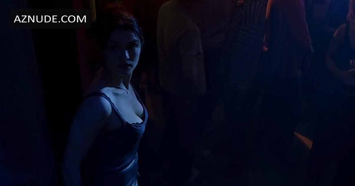Rachel Weisz in I Want You, photo 9
