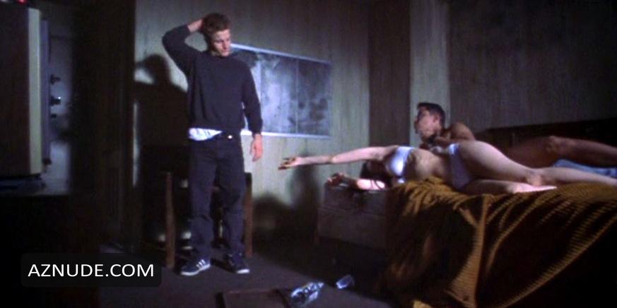 Mia Kirshner in Speed of Life, photo 1