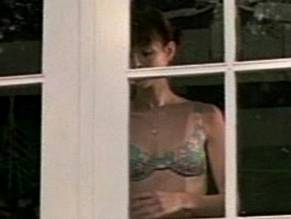 Polly Shannon in The Girl Next Door, photo 14