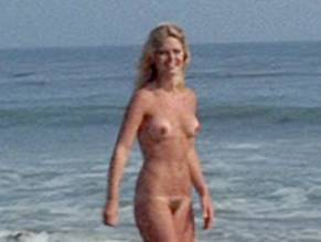 Jeane Manson in The Young Nurses, photo 19