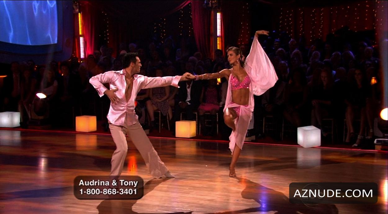 Dancing with the Stars (2006-) in Dancing with the Stars (2006-), photo 2