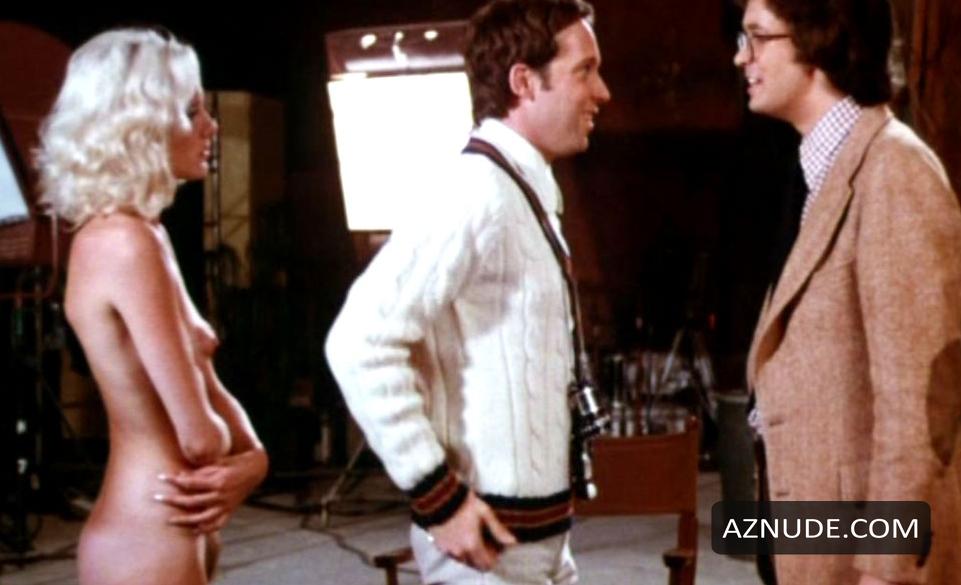 Susan Stewart in The First Nudie Musical, photo 9