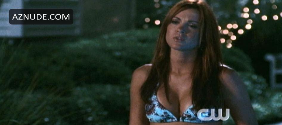 Danneel Ackles in One Tree Hill (2004-2011), photo 6