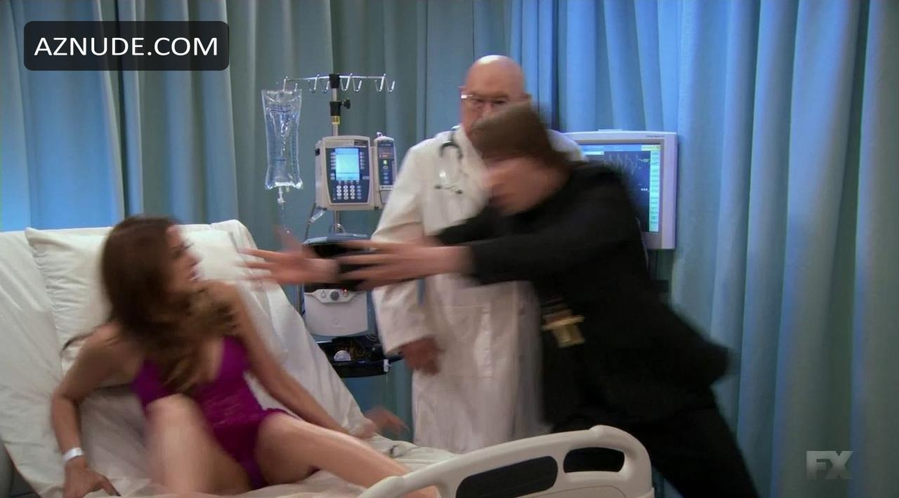 Noureen DeWulf in Anger Management, photo 13