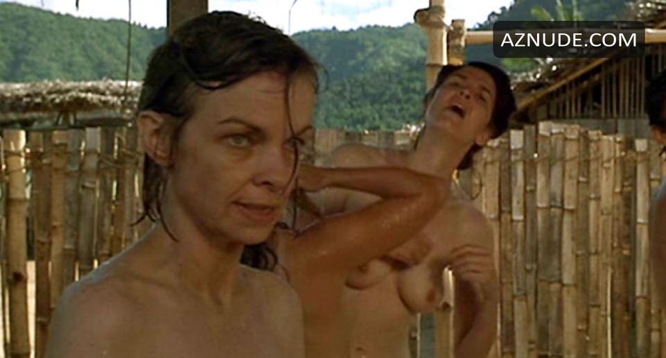 Pamela Rabe in Paradise Road, photo 1