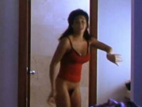 Vicenta N'dongo in Los Lobos De Washington, photo 19