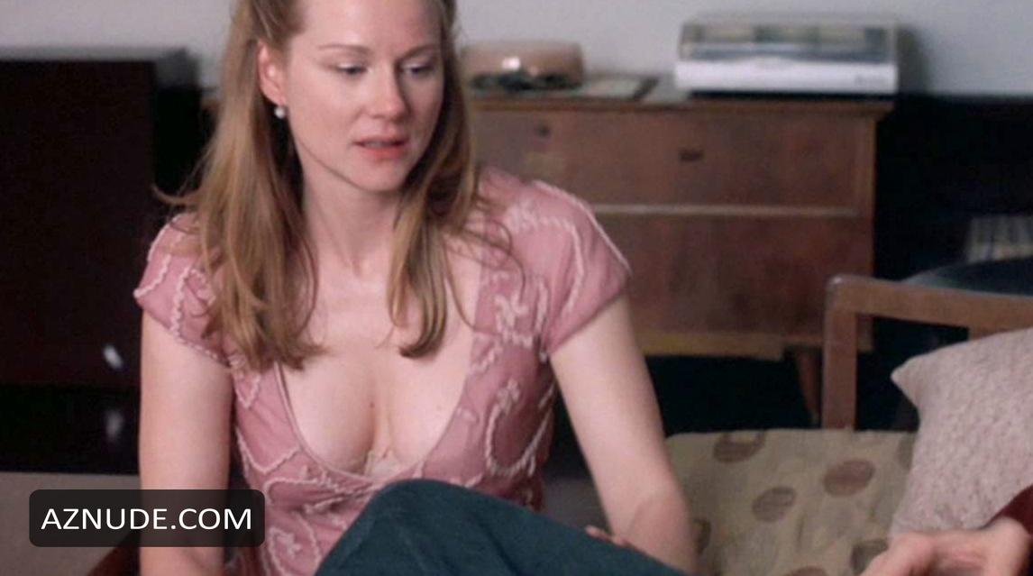 Laura Linney in P.S., photo 1