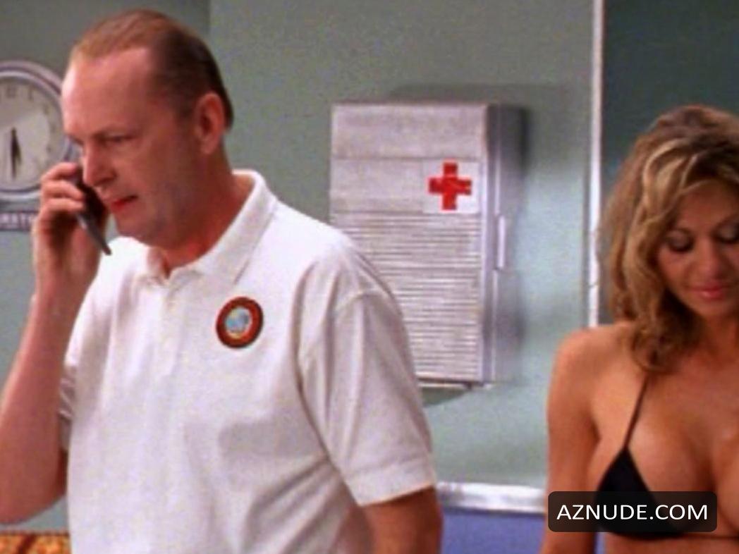 Michelle Ruben in Son of the Beach (2000-2002), photo 5