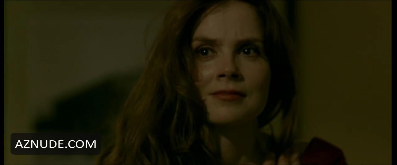 Isabelle Carre in Anna M., photo 21