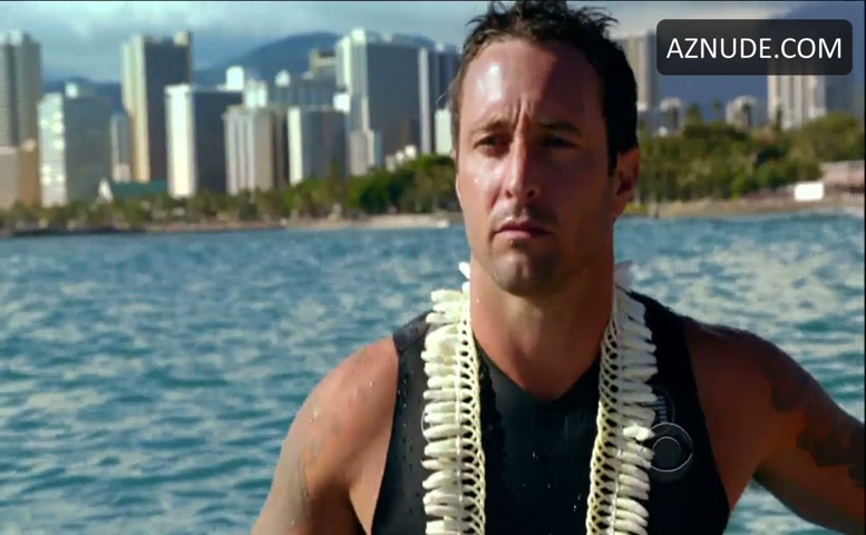 Michelle Borth in Hawaii Five-0, photo 15