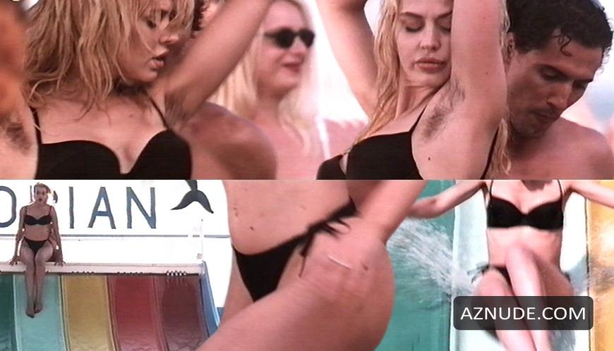 Valeria Marini in Bambola, photo 5