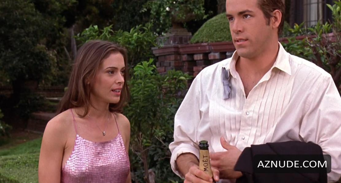 Alyssa Milano in Buying the Cow, photo 9