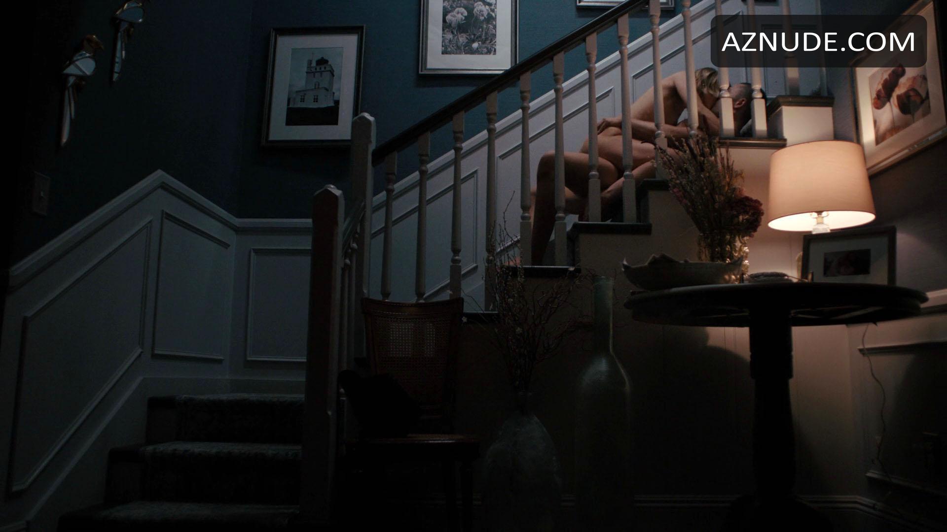 Kristen Bell in The Woman in the House Across the Street from the Girl in the Window (2022-), photo 2