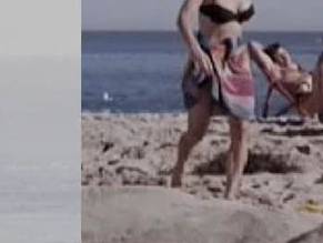 Courteney Cox in The Opposite Sex and How to Live with Them, photo 12