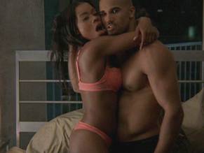 Golden Brooks in Motives, photo 27