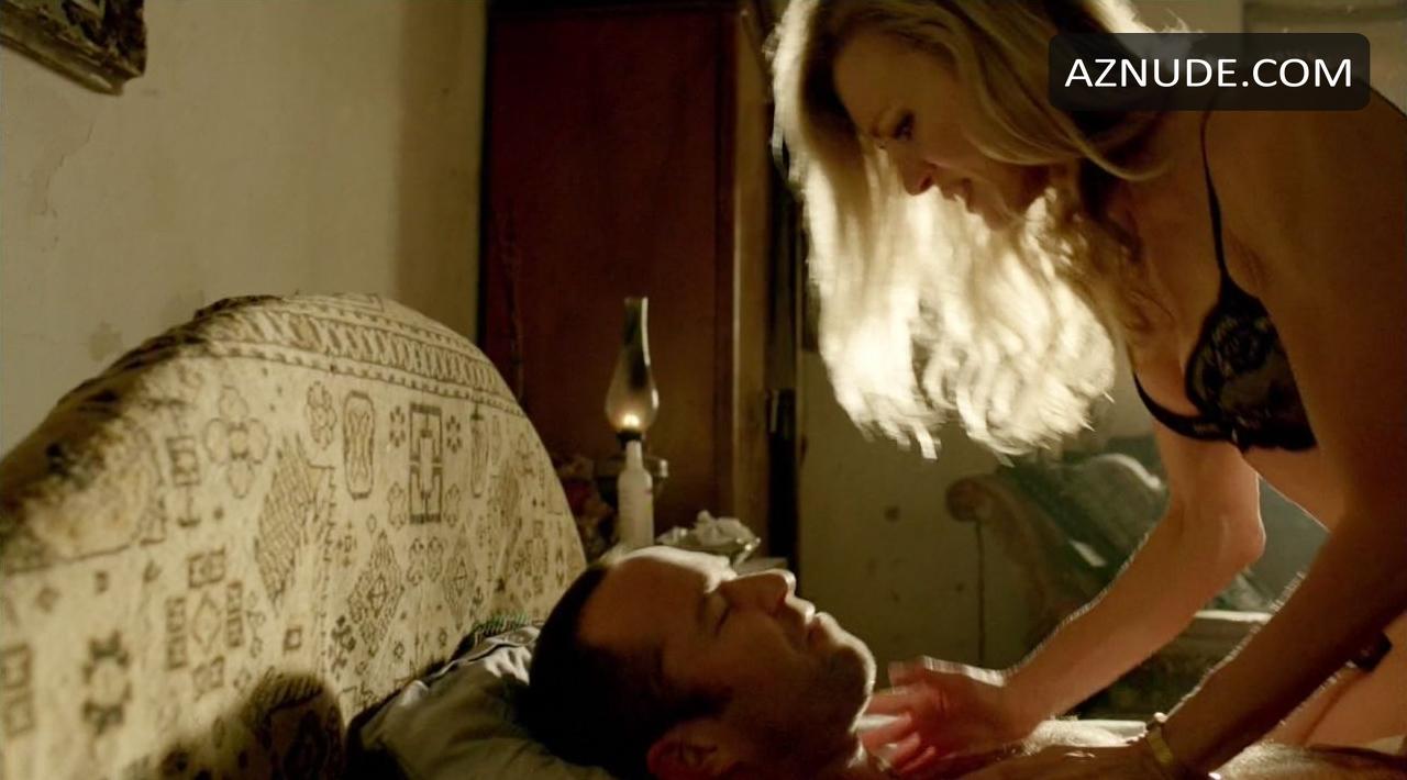 Stephanie Vogt in Strike Back, photo 4