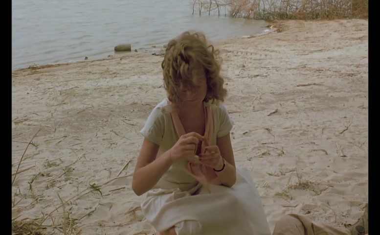 Isabelle Huppert in Coup De Torchon, photo 4