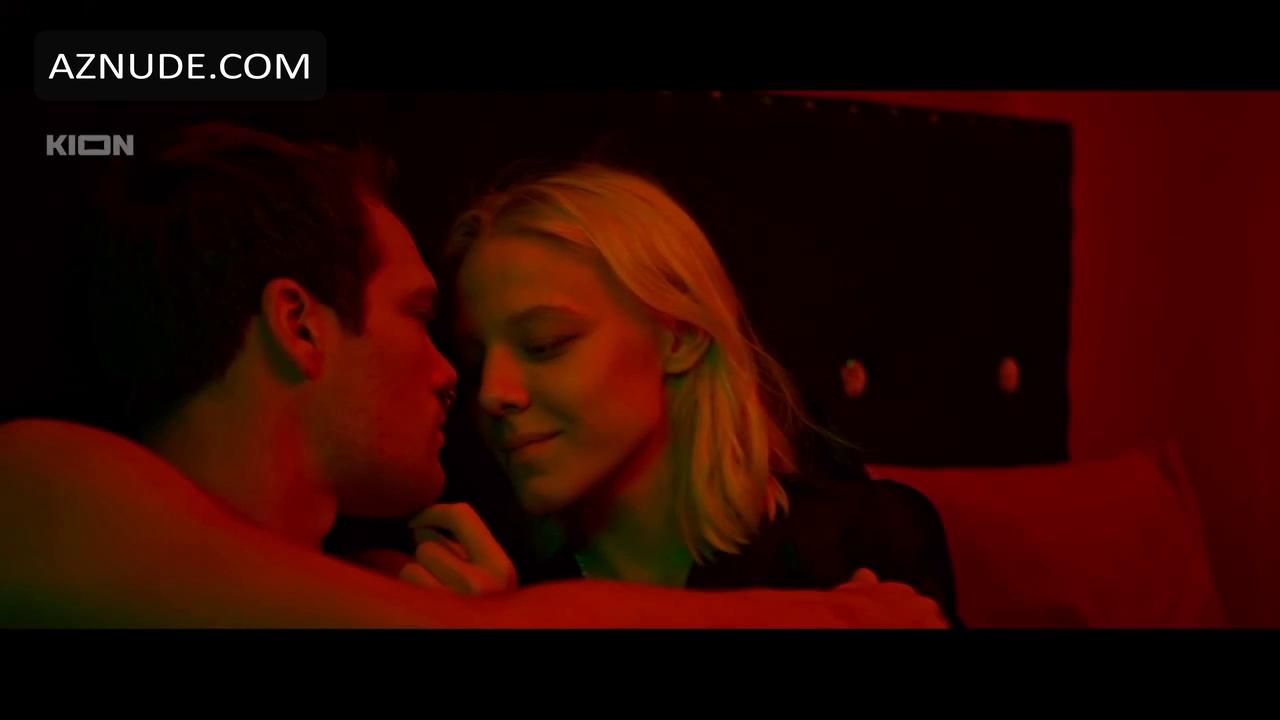 Alyona Mikhailova in Secrets Of Family Life, photo 11