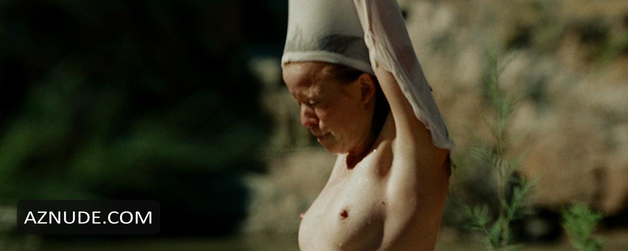 Signe Egholm Olsen in Into The Wild, photo 1