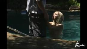 Alana Evans in No Inhibitions, photo 19