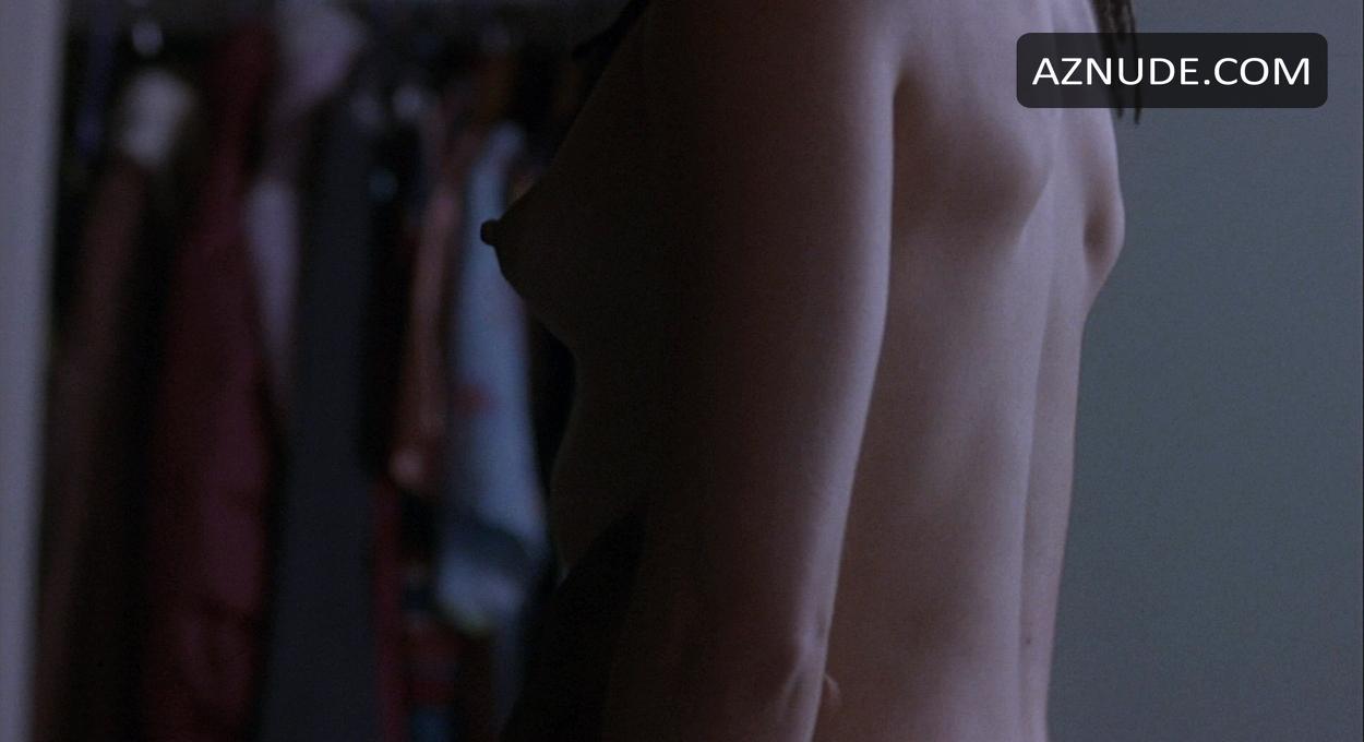 Mena Suvari in Stuck, photo 3