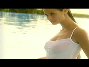 Heidi Klum in Sports Illustrated Swimsuit 1999, photo 3