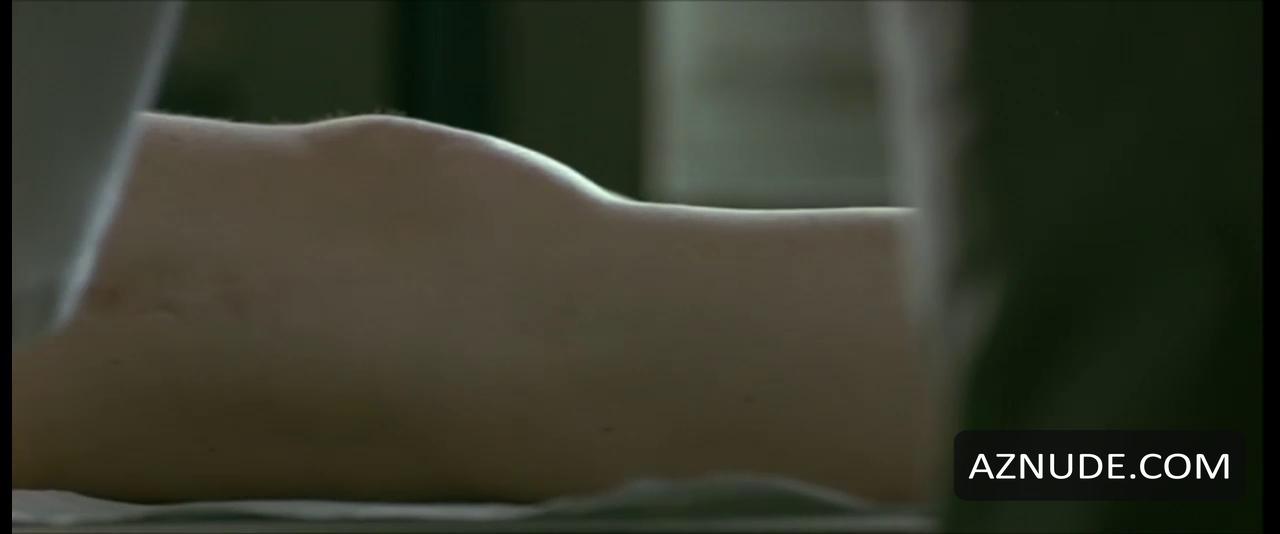 Isabelle Carre in Anna M., photo 13